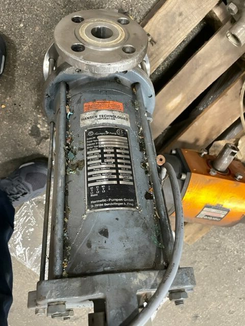 (2) Hansen Ammonia Pumps: Item# P31075 - Image 5