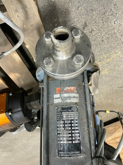 (2) Hansen Ammonia Pumps: Item# P31075
