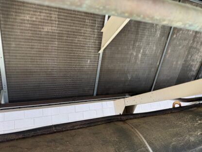 McQuay 290 Ton Air Cooled Chiller Model: AWS 290: Running on R134A: Item # CH33212 - Image 4