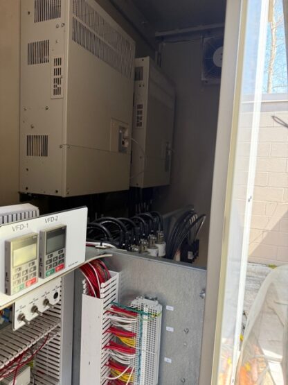 McQuay 290 Ton Air Cooled Chiller Model: AWS 290: Running on R134A: Item # CH33212 - Image 3