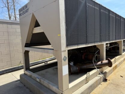 McQuay 290 Ton Air Cooled Chiller Model: AWS 290: Running on R134A: Item # CH33212 - Image 7