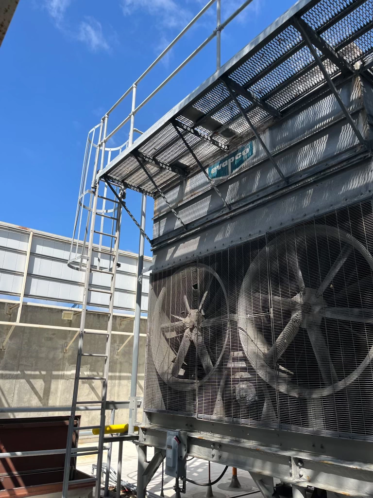 Evaporative Condenser Ammonia Model: PMCB415: Item#: CT74591