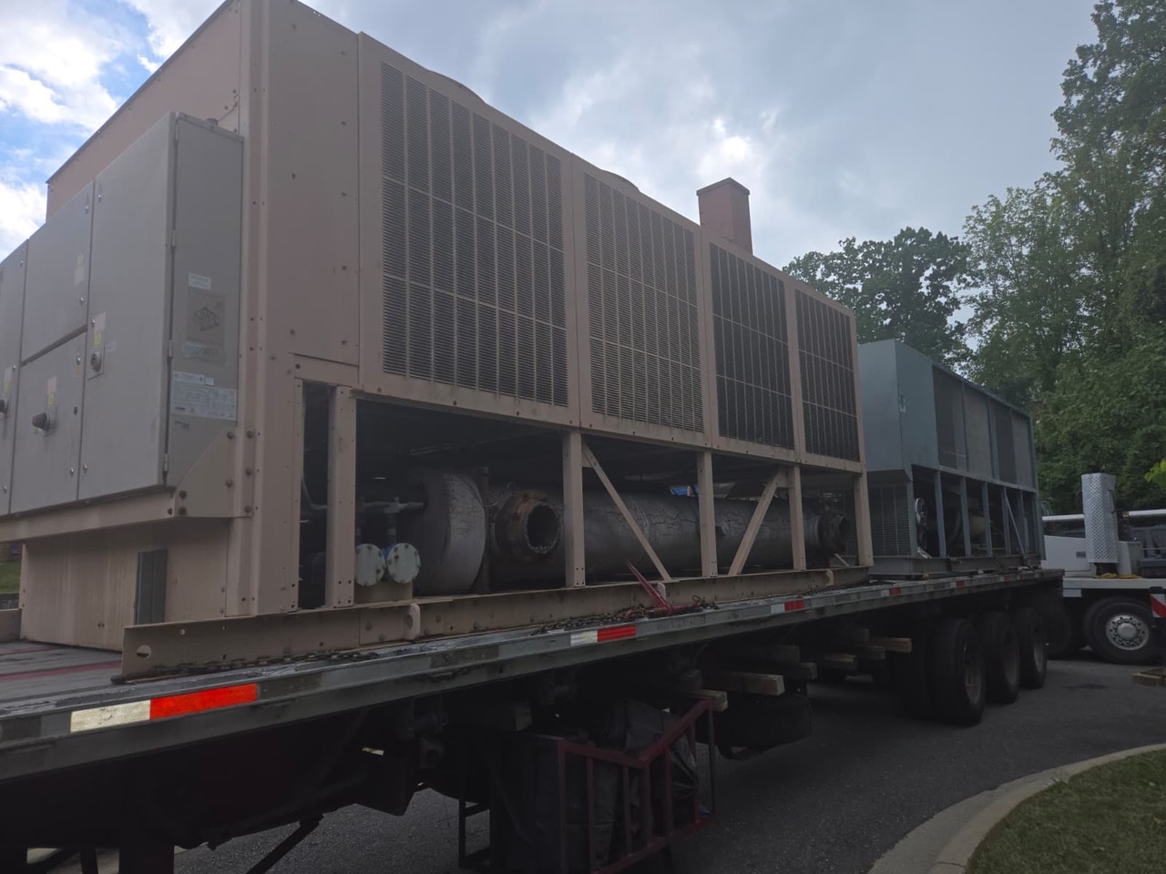 York Air Cooled Chiller 177 Ton: Item# CH03123
