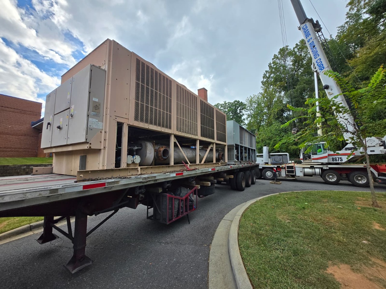 York Air Cooled Chiller 177 Ton: Item# CH03123 - Image 2