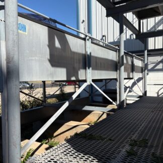 8 Fan Heatcraft Air cooled freon condenser :  Item#: CT77653