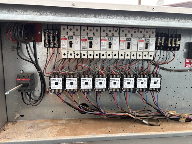 8 Fan Heatcraft Air cooled freon condenser : Item#: CT77653 - Image 7