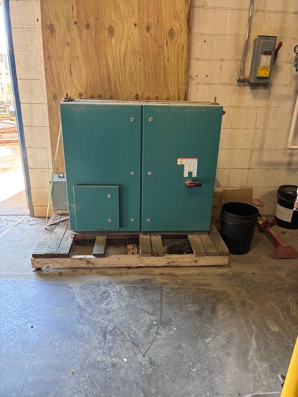 Frick/ RAM 200 HP 460 Volt Electric Motor Starter