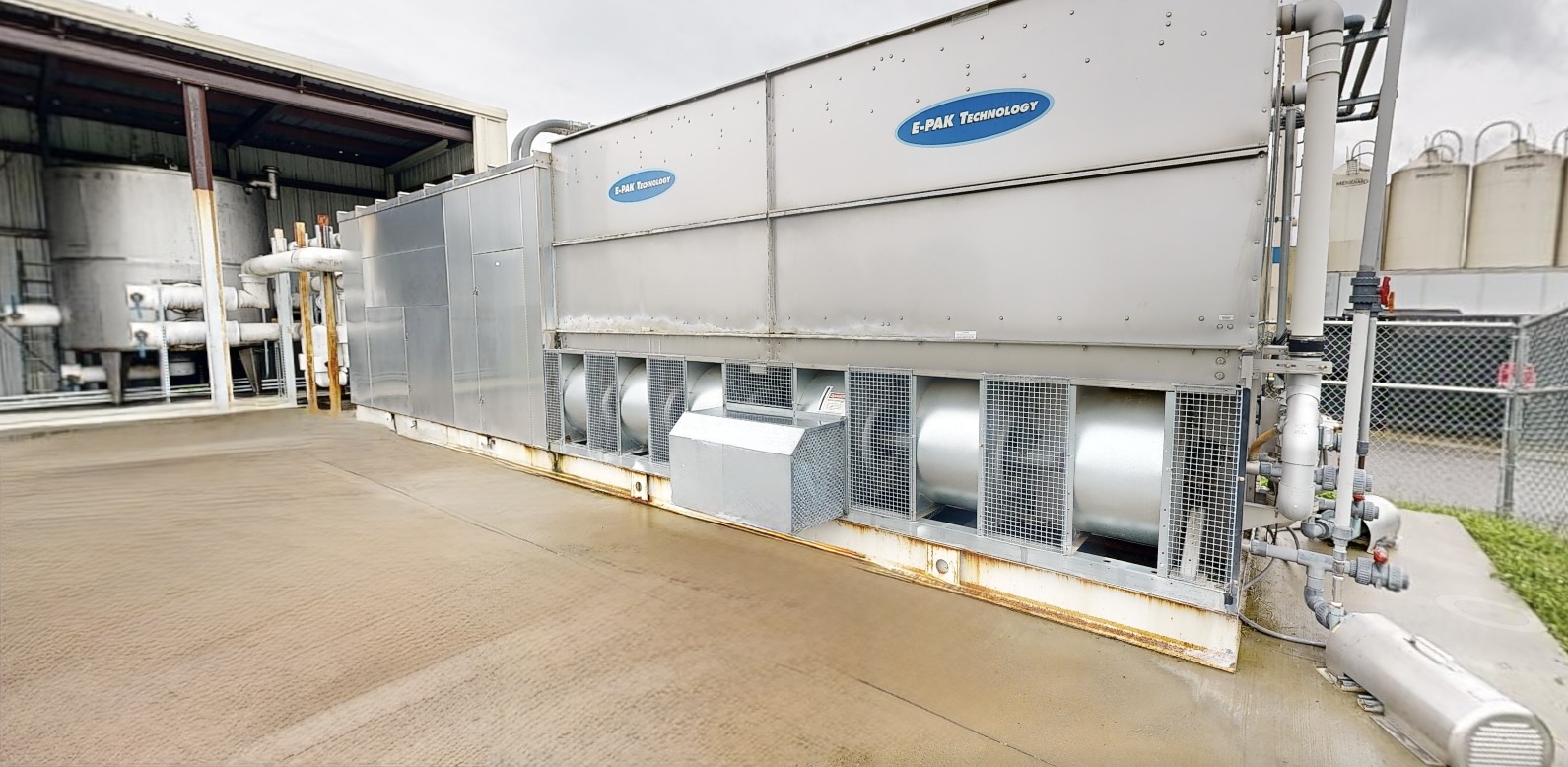 Carrier 288 Ton Freon Chiller with Evapco Condenser R-134A Item: CH44741